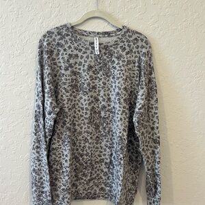 Athleta Studio to Street Gray Leopard Print Sweatshirt Size Medium